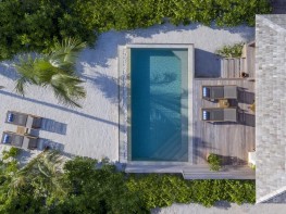 Hurawalhi Island Resort & Spa Maldives