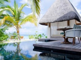 jumeirah-vittaveli-beach-villa3-hero