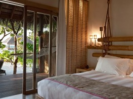 moofushi-maldives-beach-villa-11