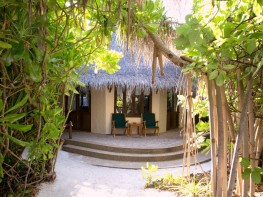 coco_palm_dhuni_kolhu_beach_villa2471__large