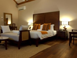 BEACH VILLAS