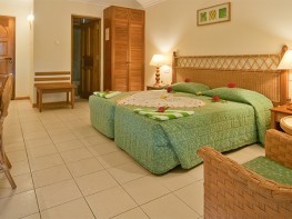 classic room fihalhohi island resort 