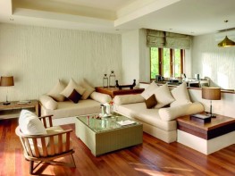 hideaway-maldives-beach-villa-residence-lap-pool-1600x900_1-1030x579 (1)