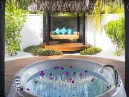 deluxe beach villa irufushi maldives