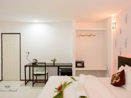 deluxe family room crown beach hotel dhiffushi maldives