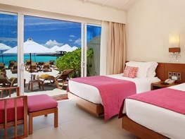 690x300-maldives-ocean-front-beach-villa-05
