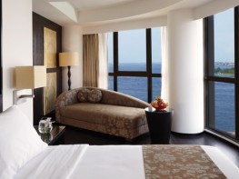 deluxe suite hotel jen maldives
