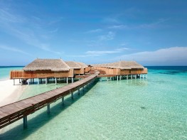 moofushi-maldives-senior-water-villa-11