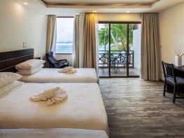 Standard triple room Canopus Retreat Maldives