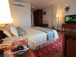 super deluxe room hulhule island hotel maldives