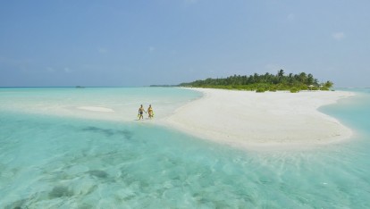 HOLIDAY ISLAND RESORT